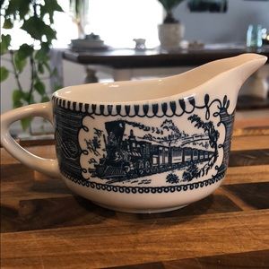 Currier & Ives Creamer